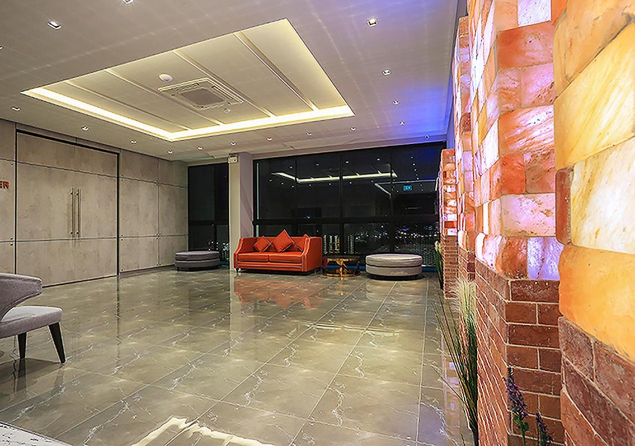 Hotel Fuse ראיונג מראה חיצוני תמונה